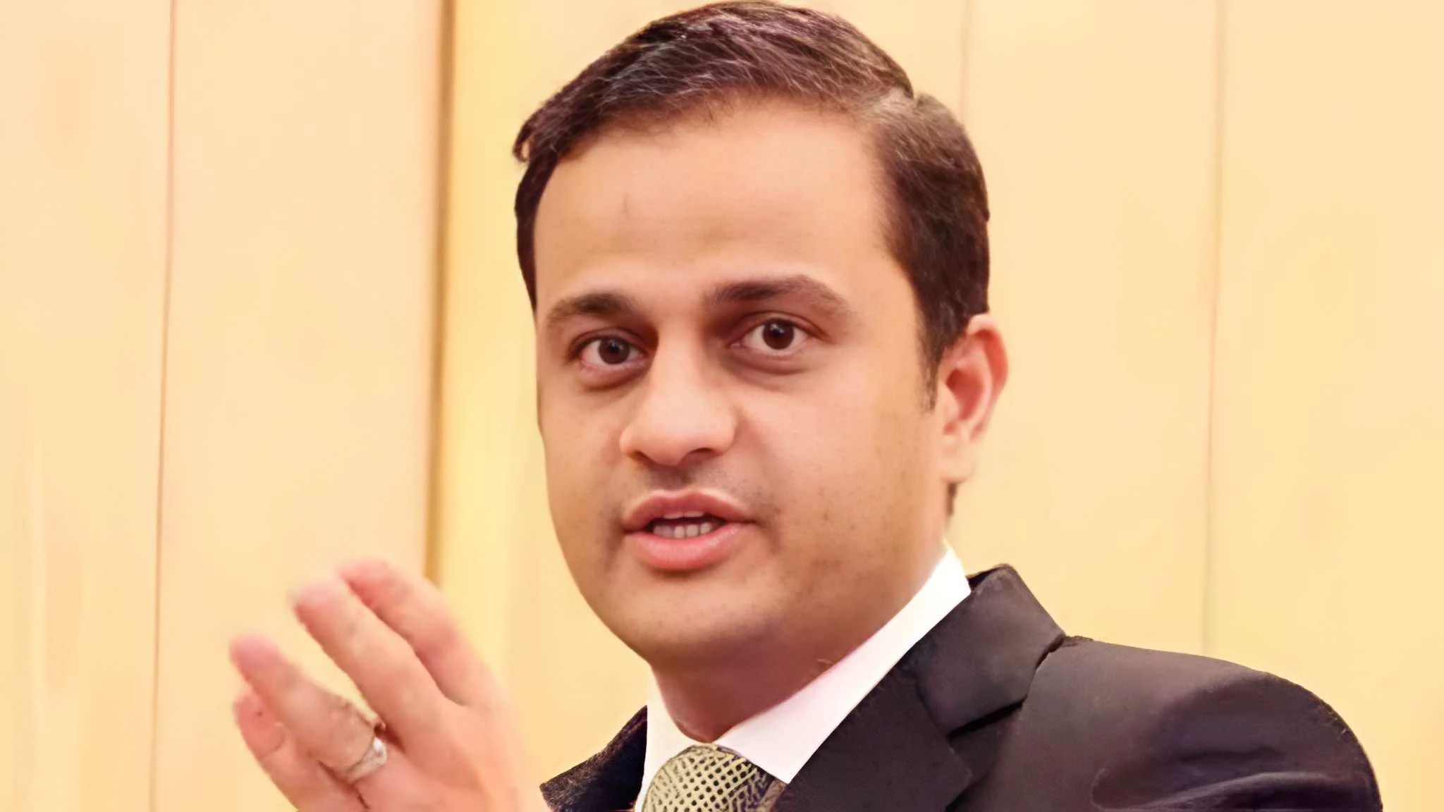 parliament-is-right-forum-to-debate-new-provinces-says-murtaza-wahab