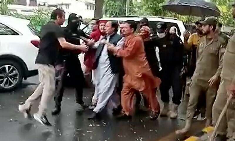 pervaiz-elahi-arrested-from-his-residence-in-lahore