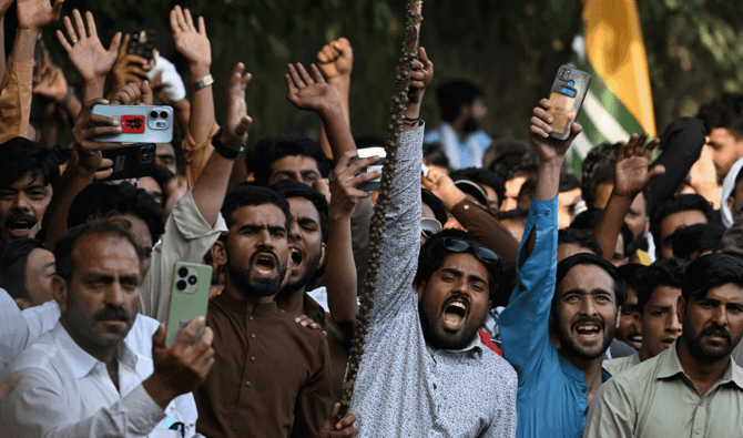 pm-expresses-concern-over-azad-kashmir-unrest-urges-restraint