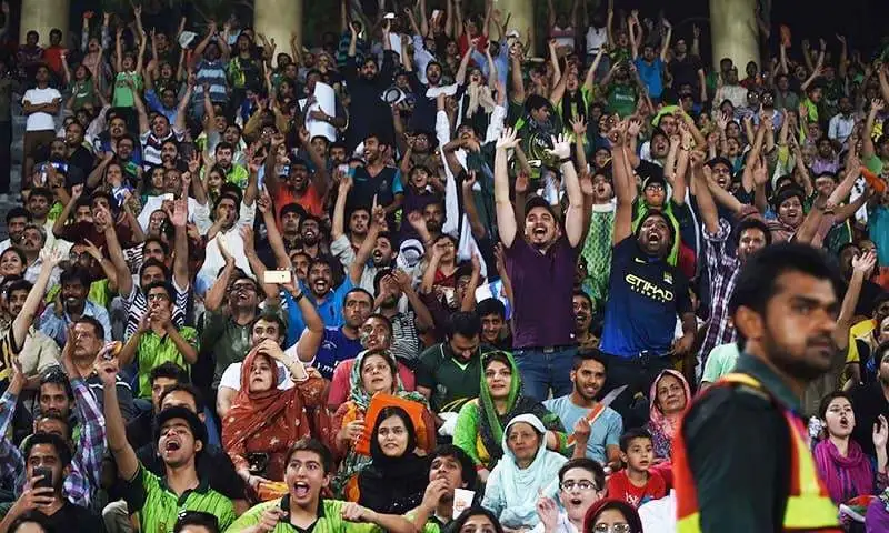 psl-franchise-owners-urge-prime-minister-shehbaz-sharif-to-restore-fan-attendance-in-stadiums