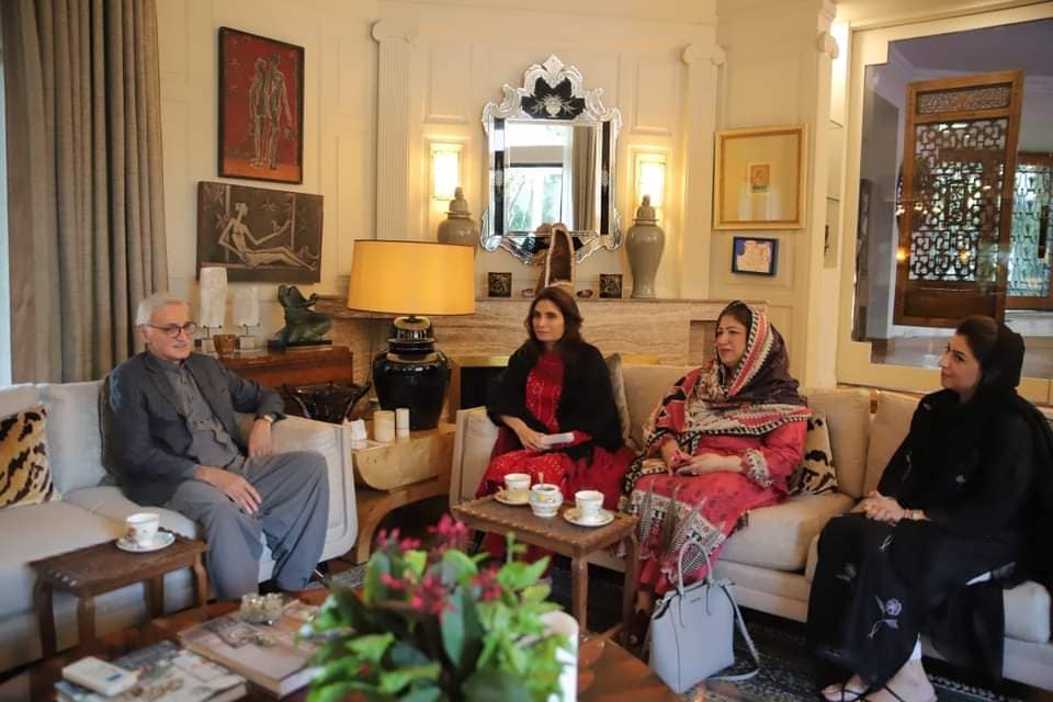pti-three-women-leaders-join-ipp