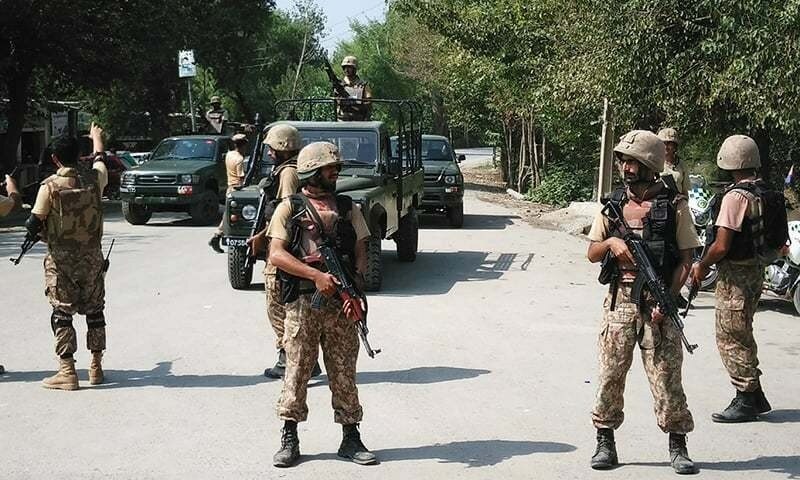 soldier-martyred-four-terrorists-killed-in-attacks-on-military-camps-in-noshki-panjgur-says-ispr