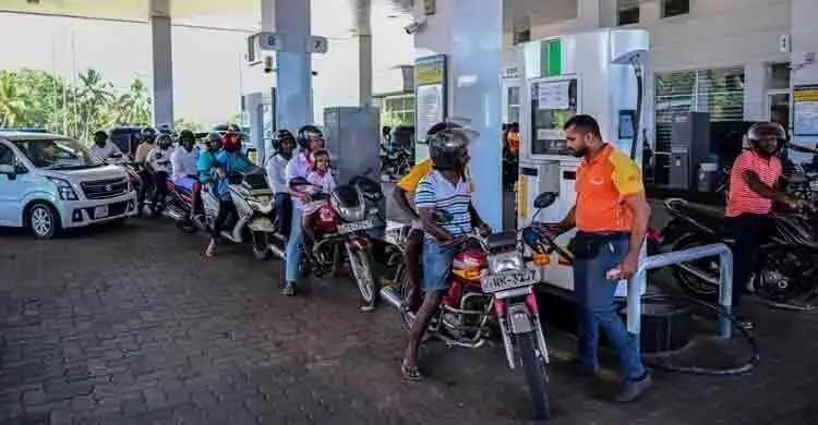 sri-lanka-declares-wednesdays-a-holiday-as-asian-nations-move-to-conserve-fuel