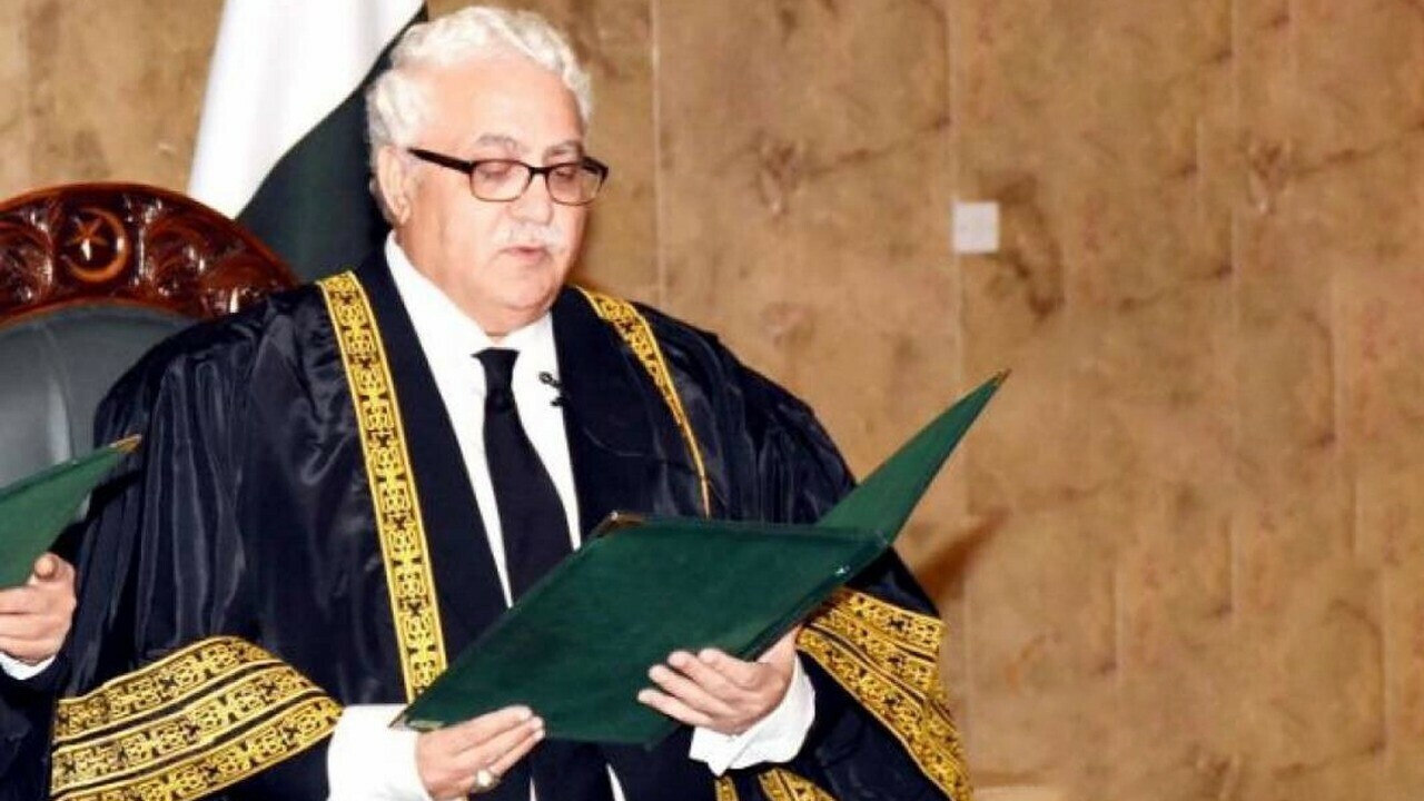 supreme-judicial-council-asked-to-initiate-inquiry-against-sc-judge-mazahar-ali-akbar-naqvi