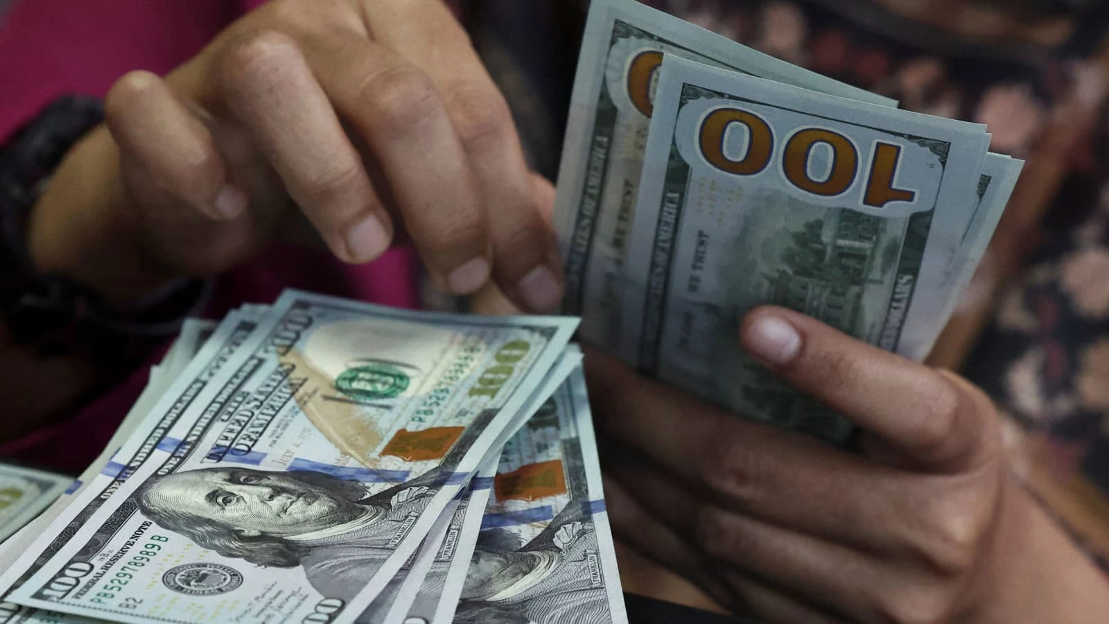 why-the-us-dollar-has-dropped-to-a-four-year-low-and-may-decline-even-more