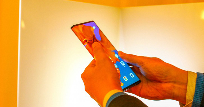 huawei-mate-x-will-launch-in-september-company-spokesperson-confirms