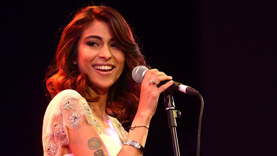 meesha-shafi-challenges-punjab-governor-in-lhc-for-rejecting-appeal