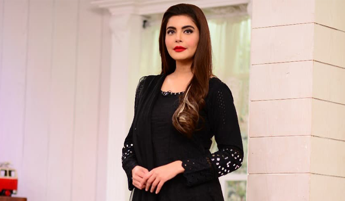 nida-yasir-remembers-late-mother-fehmida-nasreen